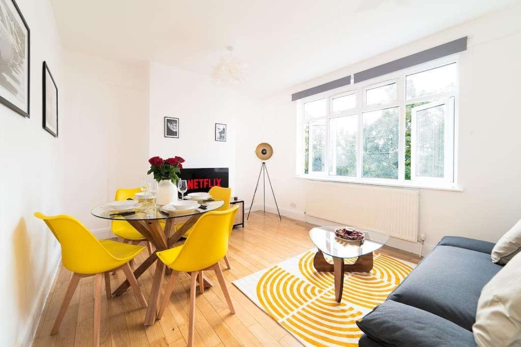 Two Bedroom Apartment By Buonomo Stays Short Lets & Serviced Accommodation In Balham With Balcony Λονδίνο Εξωτερικό φωτογραφία